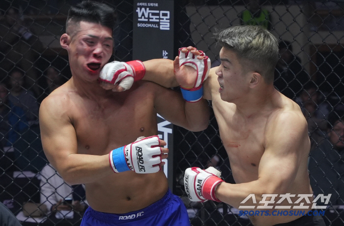 Even if you fall and fall, KO wins with a punch. Lim Dong-hwan became the interim champion of middleweight. Hwang In-soo and Integrated Champion Ghana 