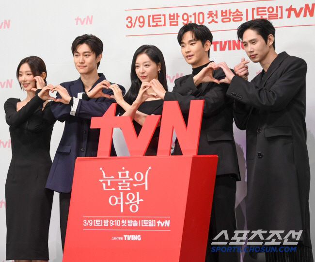  SBS, which dominated tvN and Friday and Saturday dramas that swept the world...2024 Light and Shadow of K-drama