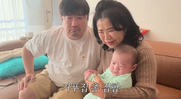 Where's my gene? Lee Eun-hyung, ♥ admires Kang Jae-joon's son's appearance in fish-shaped bun (Kiyu TV)