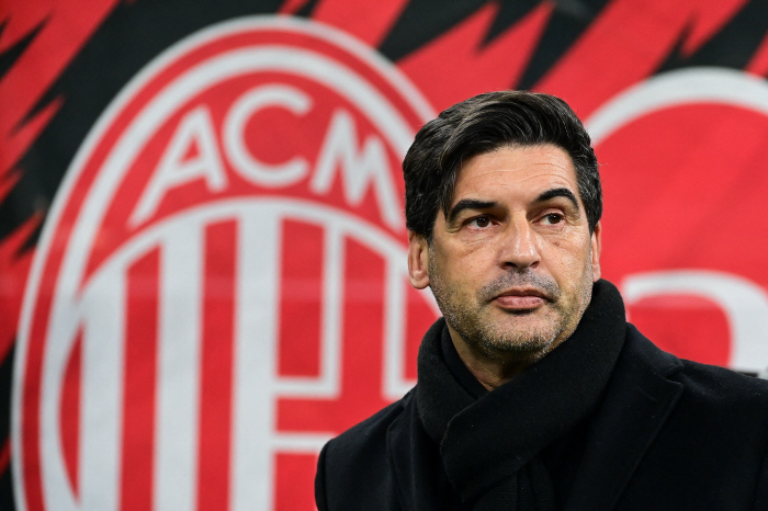 Father is close to making the derby in AC Milan and son in Juventus Italy...Fonseca's replacement