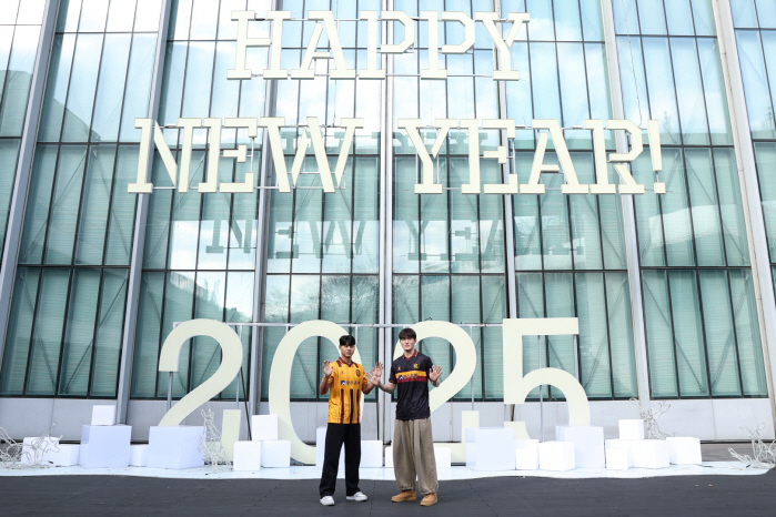 Gwangju FC, MF from Youth Kim Dong-hwa and GK Kang Hee-soo Call-Up