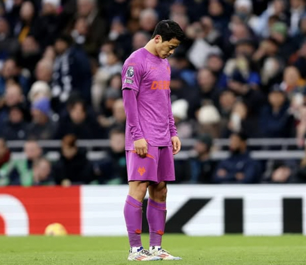 I don't know what to say...It's so sad Son Heung-min commemorates the Jeju Air plane disaster...Hwang Hee-chan pays silent tribute after scoring