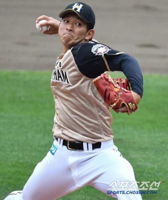 Thank you for 16 years Koshien's 24-year-old top star who put down a heavy load, throws four ⅓ innings for six years as a professional, and his second life (Min Chang-ki's Japanese baseball)