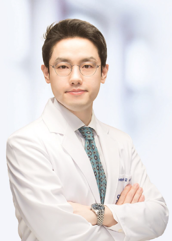 Professor Kim Jung-soo of Seoul National University Hospital Wins WSPC Memorial Academic Award for Contributing to the Development of Pain Medicine