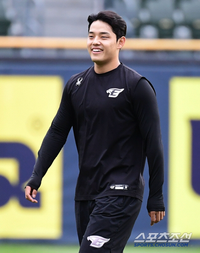 Do all five of them build the best starting lineup in the history of ace  α Hanwha…The first year and 6 years of the new stadium