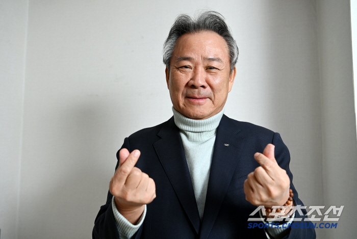 Lee Ki-heung, a candidate for a third consecutive term, will leave even before the end of his term if he is established as a national sport without possession or self-interest (Relay Interview with Candidate of the President of the Korea Sports Council)