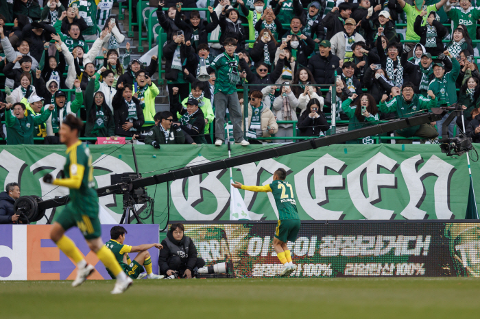 The ordinary truth proved by a family...Jeonbuk's Dreaming Reading Club Returns, The Answer Is Simple