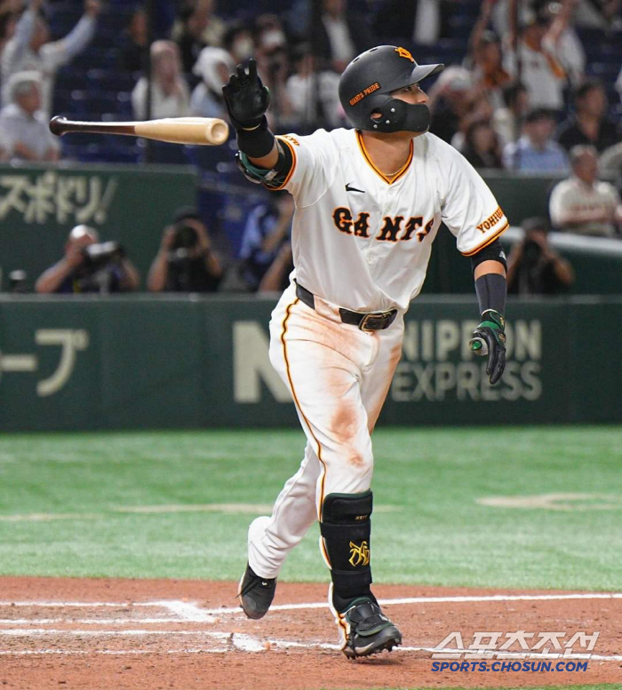 Yomiuri, who has been missing .300 for five years...Over the past three years, five teams have been hit by .300 batters and NPB dominated by pitchers 