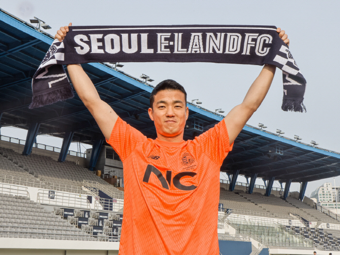 I want to be the player who shines at the end Seoul E-Land Recruit Veteran Goalkeeper Noh Dong-gun