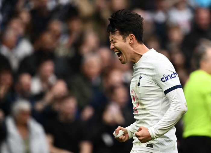 I went until Tottenham, and I was shocked to appeal to the owner of the famous rapper to renew the contract with SON...Son Heung-min loyal to the team let me do what I want!