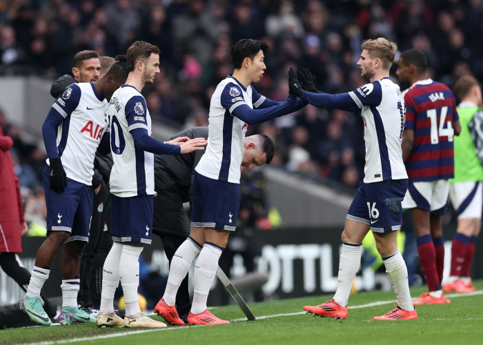  Son Heung-min played in 38 minutes and lost to Tottenham and Newcastle 1-2