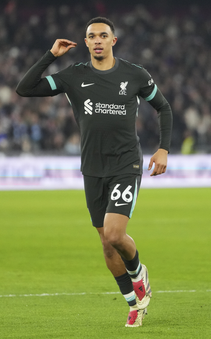 Liverpool's match-winner to protect the Real Madrid's interested Sunggol Youth DF, offers a five-year contract renewal for 548 million won a week