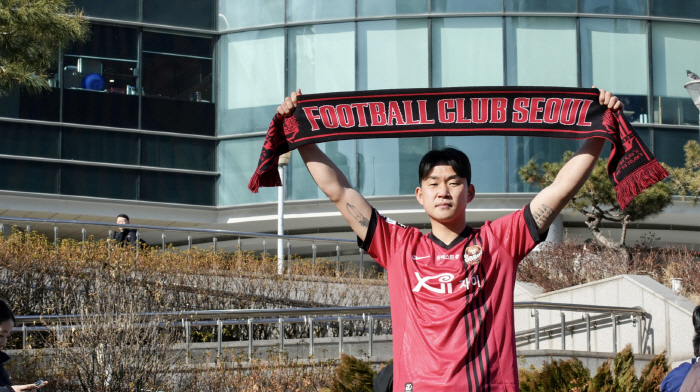  Lee Do-han, a proven center back to Seoul who wants to be coached by Kim Ki-dong, joins FC Seoul in a surprise move → immediately join off-season training