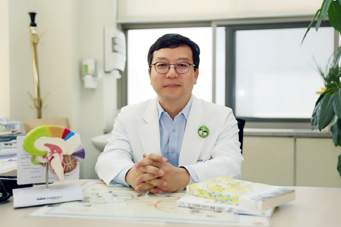 Professor Lee Seung-hwan of Ilsan Paik Hospital took office as chairman of the Korea Anxiety Medical Association...Focus on expanding activities to prevent anxiety disorders