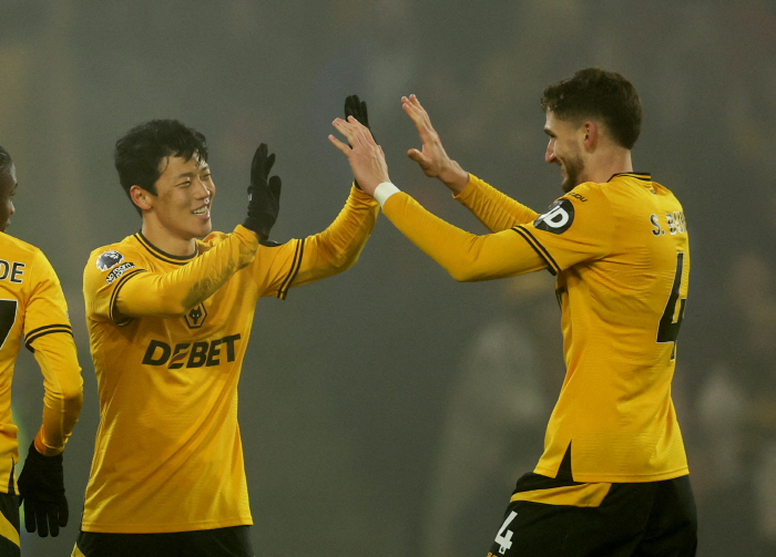 Hwang Hee-chan is crazy. Here we go too. → Check the interest in the transfer of the influential paper! The possibility of escaping Wolverhampton is ignited by competition to recruit a traditional EPL powerhouse