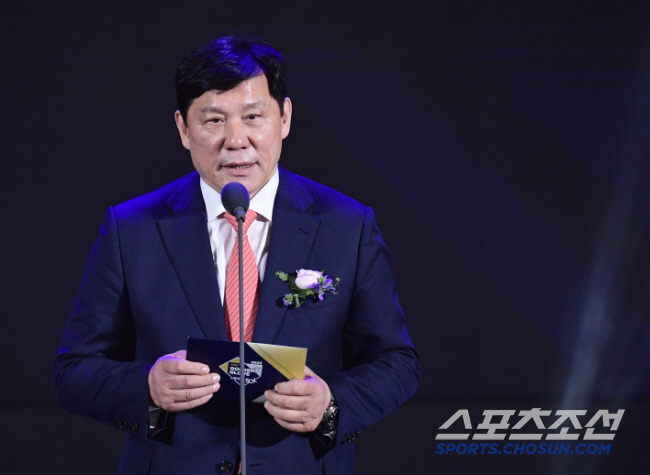 I promise you 10 million sustainable spectators President Hu Jie-yeon's New Year's address with three promises  coverage