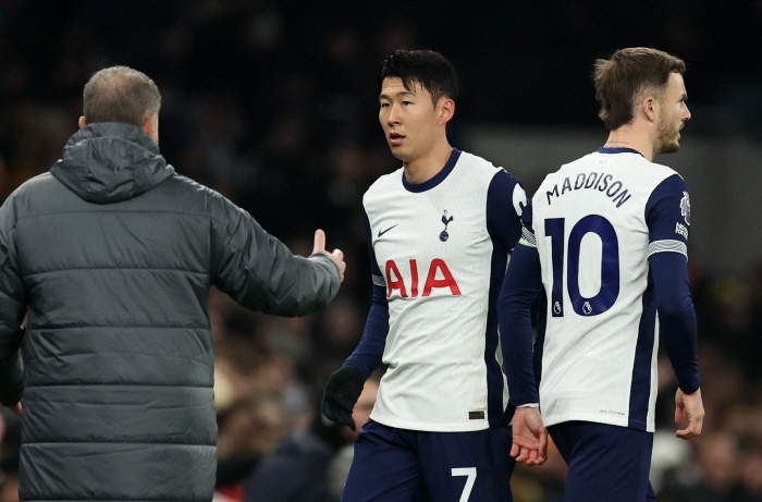  So happy for Postecoglou Son Heung-min contract extension! A goal to finish with a victory