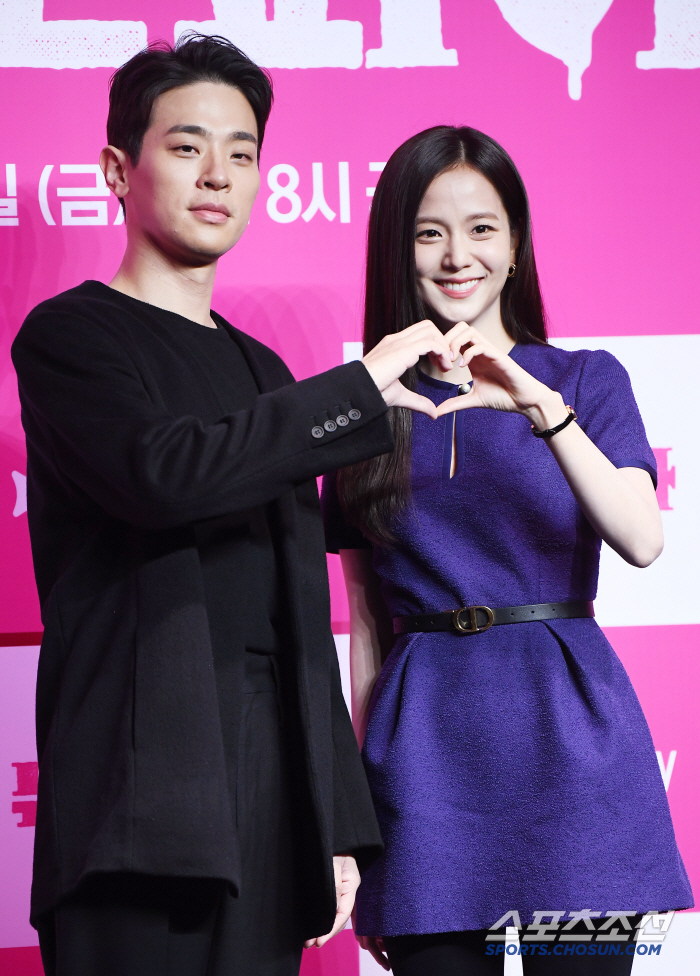 ♥ Jisoo's facial expression called him oppa when Park Jungmin confessed to being a successful fan