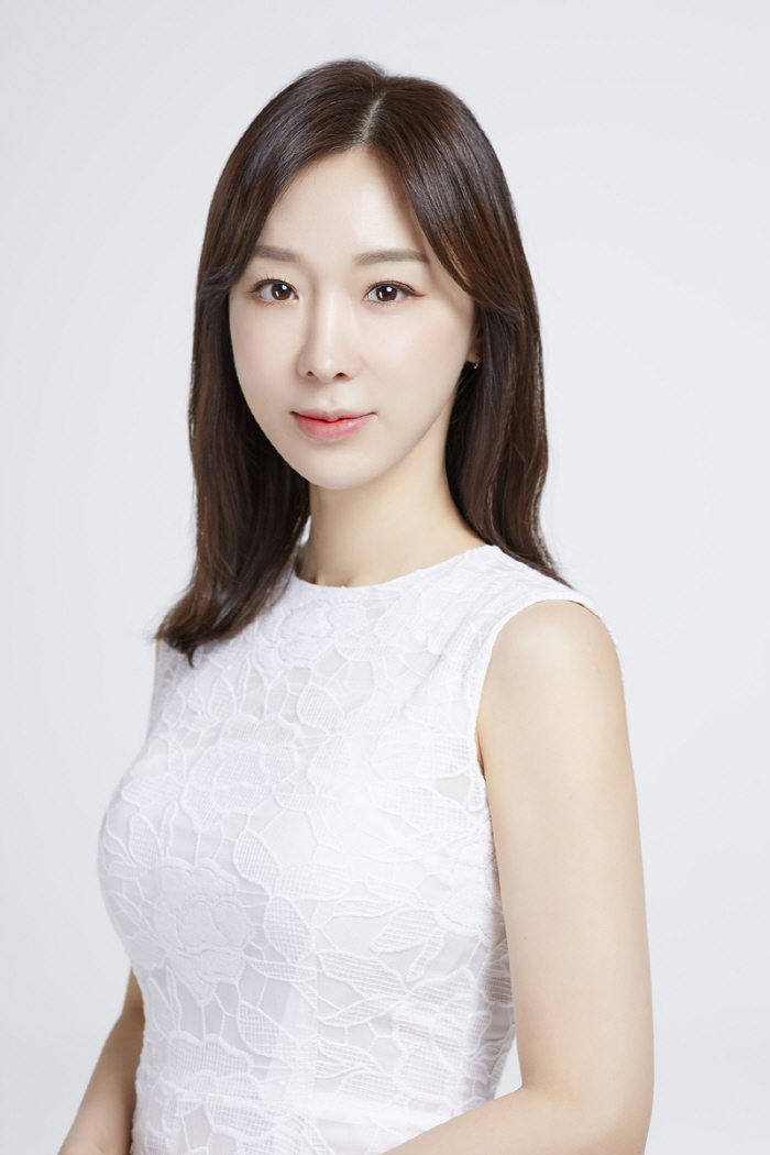 Lee Ji-hye to Star as Office Manager in SBS Life's 'The Roundtable Lawyers'