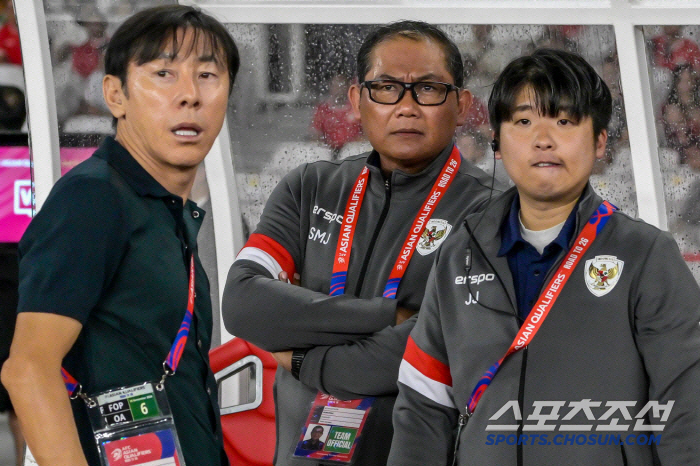 Why did the older brothers come out from there and reunite in Indonesia, where the unexpected duo Cluibert van Gaal and Shin Tae-yong were shocked by the shock