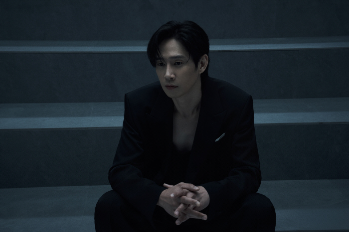 Park Sung-hoon on Transgender Role in 'Squid Game 2' 'A Meaningful Challenge'