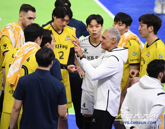 Brazilian Master Debut Victory! KB Insurance Continues Its Rise 5th straight win...Korea Electric Power Corp. has lost two consecutive games due to injury 