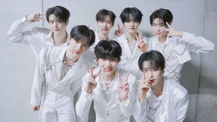  Project 7 Debut Group Close Your Eyes is not allowed to engage in activities outside the group, and legal measures for illegal activities (Full Story)