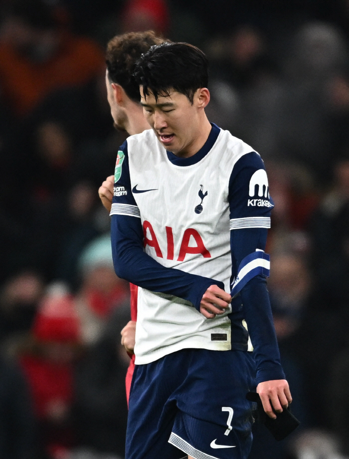 Son Heung-min wanted to renew his contract, Tottenham betrayed, which he believed because there was no negotiation with Tottenham, and SON, which will hurt too much