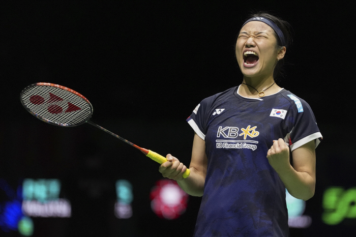 The new year started with gold World No. 1 Ahn Se-young Wins 2nd consecutive Malaysian Open...2nd place in the world and 2nd consecutive tournament