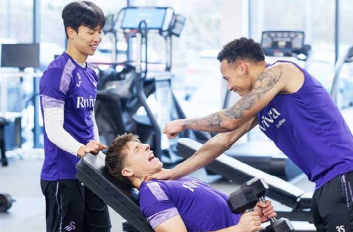  Um Ji-sung's Swansea City announces the list of Southampton's starters