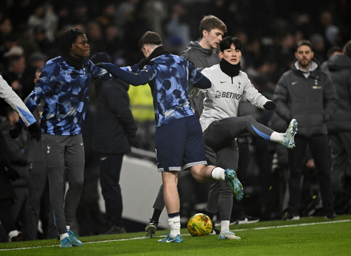 MINHYUK in Werner OUT! Post Son Heung-min aiming to make his EPL debut in the North London Derby...More chances to participate if it goes over something