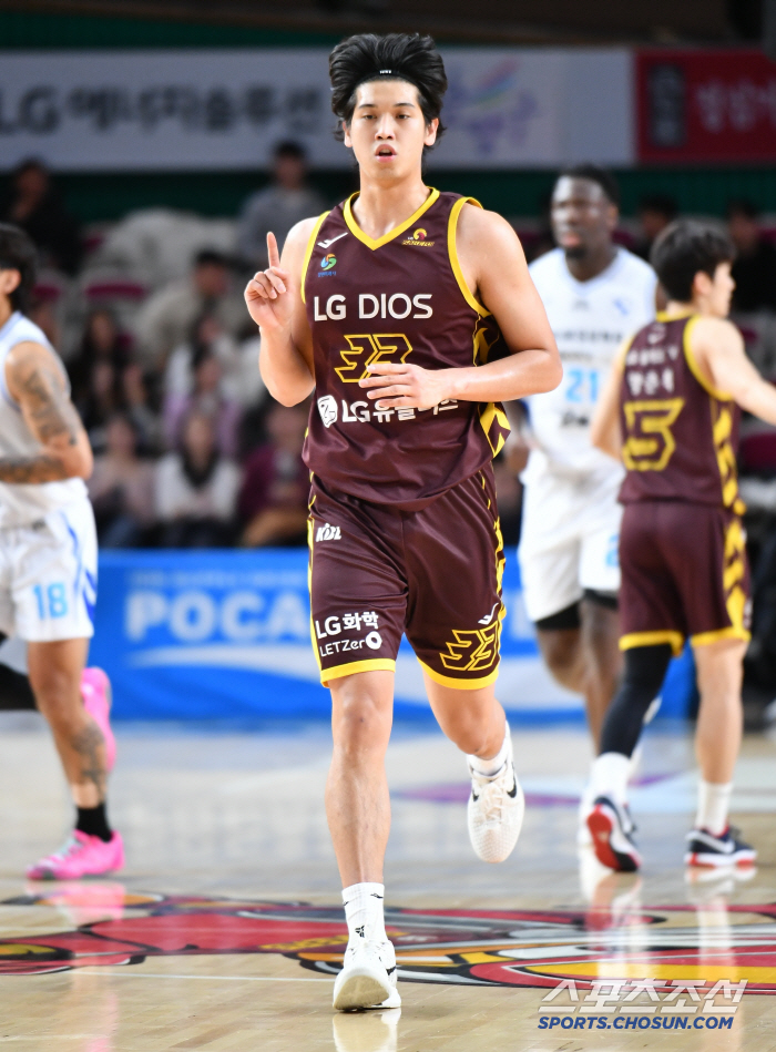  LG Yang Gi-deok trio dominated the game. 8479 Samsung stops it from winning five games in a row. LG's Perfect Shooting Selection, Dominated by Destiny