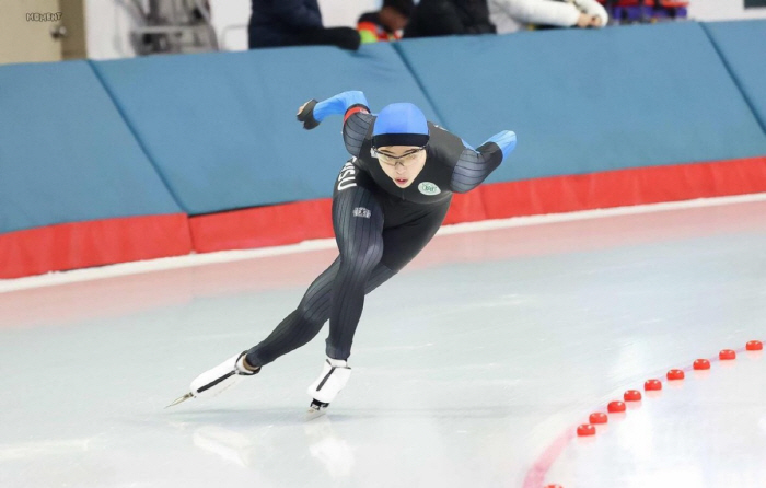 Ice speed newcomer Lee Na-hyun, 500m and 1,000m stone tickets for the university division of the Winter Sports Festival, amplified expectations for the upcoming Asian Games in February