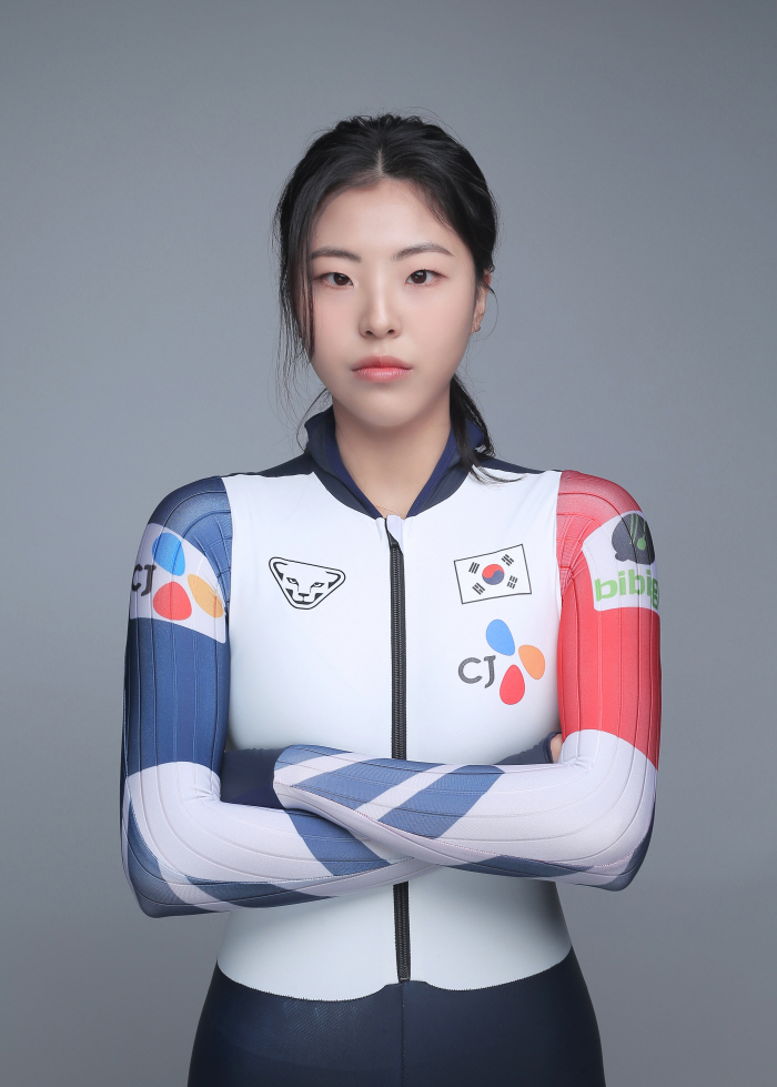 Ice speed newcomer Lee Na-hyun, 500m and 1,000m stone tickets for the university division of the Winter Sports Festival, amplified expectations for the upcoming Asian Games in February