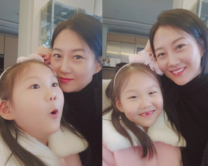 Do Kyung-wan ♥ Jang Yoon-jung, Ha-young with missing front teeth and Doppelganger selfie synchro ratio 100%