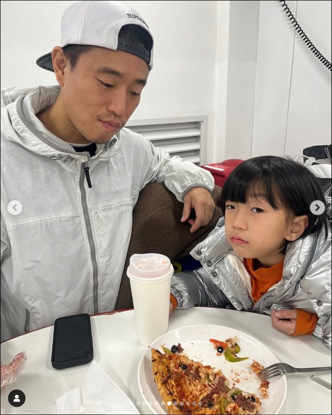 Gary's Son Hao Stuns Fans with Rapid Growth in Latest Photos