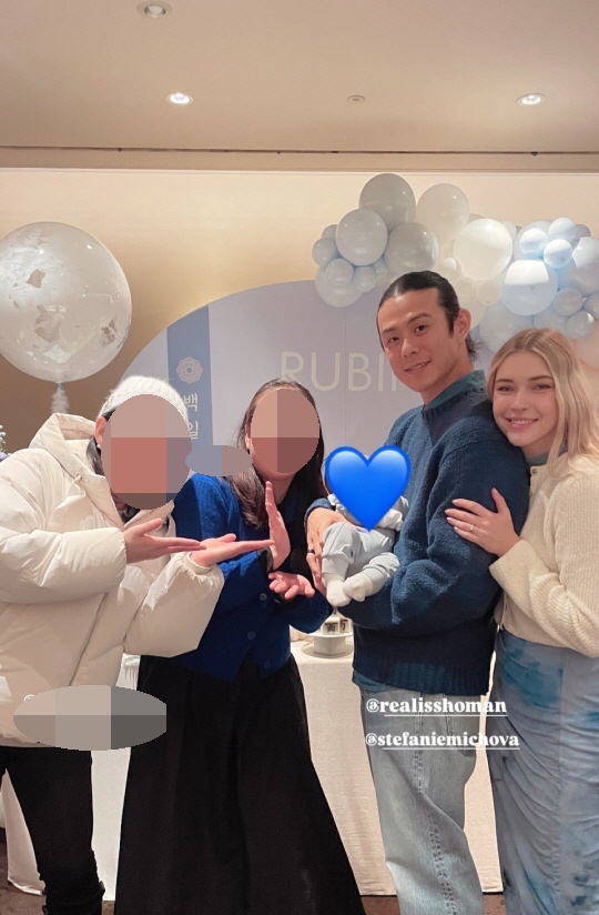 Beenzino ♥ Stephanie's 100th day party at the hotel