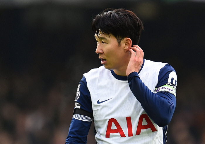  Son Heung-min Silenced Full Time Tottenham defeated Everton 2-3