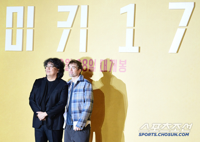  Director Bong Joon Ho, Robert Pattinson, Mickey 17