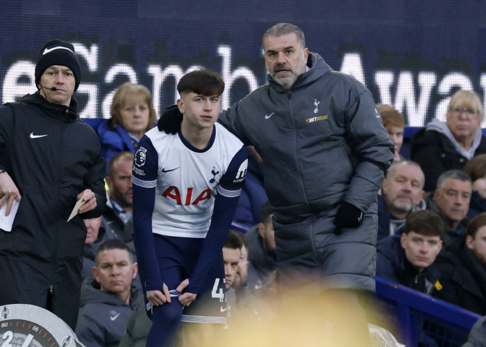 It's not time to oust Son Heung-min. Voices of self-reflection appeared in the mockery of Moore, born in 2007…There's nothing to be sad about leaving Tottenham, SON