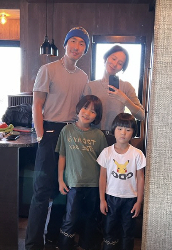 MyQ, ♥ A family with Kim Na-young on the Moments and Lunar New Year holidays