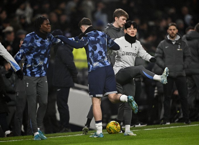 No plans for hiring → Can a Tier 1 reporter also go on loan in January? Is it impossible for Yang Min-hyuk to debut at Tottenham this season? It doesn't seem like an option right now