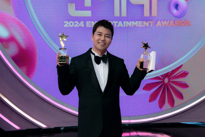 Jun Hyun-moo Reflects on Grand Prize Win at 2024 MBC Awards