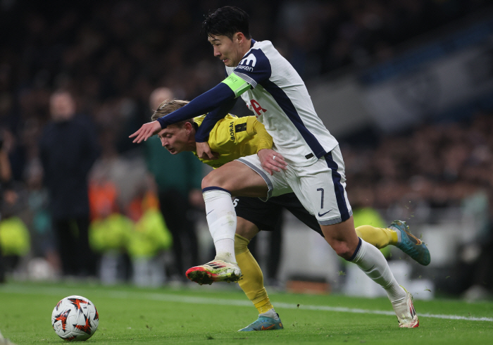 Left domination  captain's class, Son Heung-min, fans acknowledged it! an average rating of 7.55