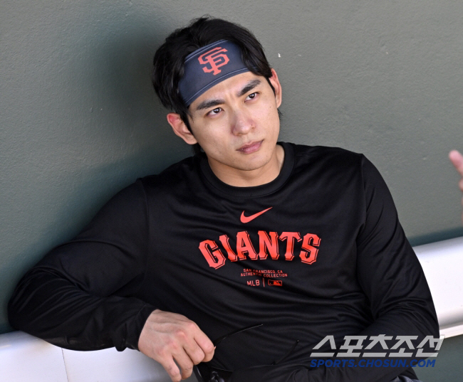 It's a 160 billion plus six-year contract... Lee Jung-hoo, did you lose trust in the team in a year?  will shake its position in the discussion of recruiting MVP-class center fielder