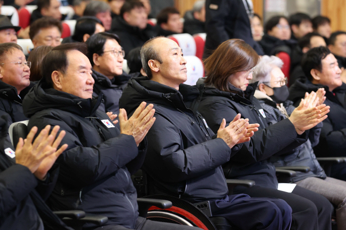 On the first page of a new leap forward, the opening ceremony of the Korea Sports Council for the Disabled in 2025 national team training...I hope that the sweat drops you shed will be a history of victory