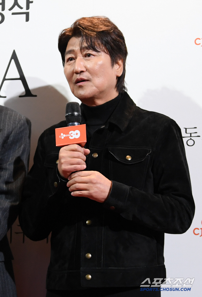  Song Kang-ho 25 years ago, I wasn't envious of Lee Byung-hun