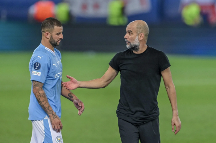 Walker, how dare you do that to me? Walker, who put a knife in the manager's back, had Pep's great disappointment after the transfer of AC Milan