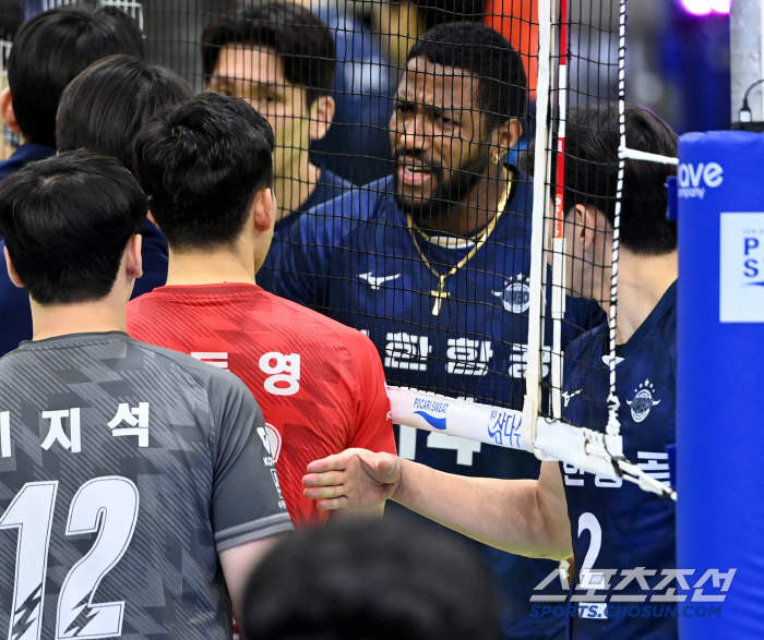 Korean Air couldn't laugh even though it won.. Hyundai Capital's No. 1 regular season is acknowledged → Let's see the championship