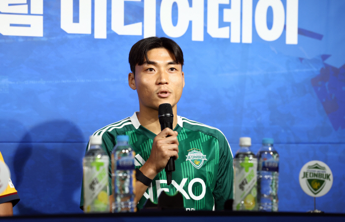 Two expected players, Song Bum-keun and Lee Seung-woo (K League 1 Media Day), picked by Jeonbuk Park Jin-seop, who dream of revival